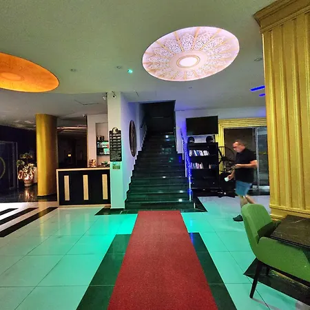 Hotel Cleopatra 3*