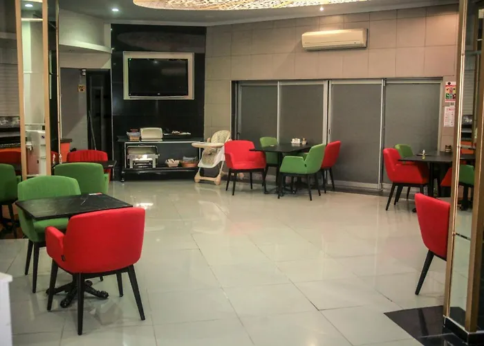 Cleopatra Hotel