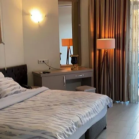 Hotel Cleopatra 3*