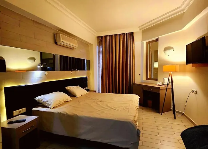 Cleopatra Hotel